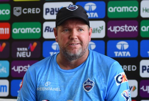 James Hopes steps down as Sydney Sixers head coach to join Brisbane Heat and Queensland Bulls