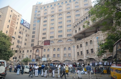 बैंक यूनियनों ने 12 फरवरी को किया हड़ताल का ऐलान, बैंकिंग सेवाओं पर हो सकता है असर