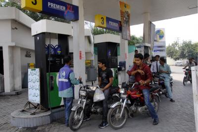 Pakistan increases price of petrol by PKR 5, high-speed diesel by PKR 7.32 