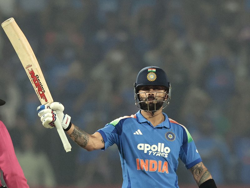 पहला वनडे: शतक से चूके कोहली, न्यूजीलैंड को 4 विकेट से हराकर भारत ने सीरीज में बनाई लीड