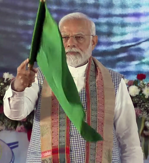 पीएम मोदी तिरुचिरापल्ली से दो अमृत भारत एक्सप्रेस सहित पांच नई ट्रेनों को हरी झंडी दिखाएंगे, प्रवासी मजदूरों को बड़ी राहत