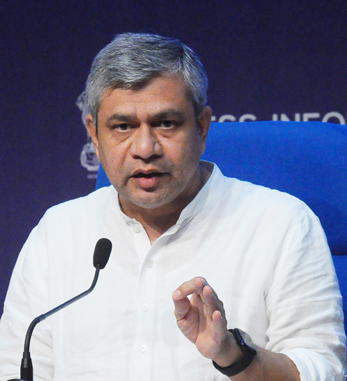 भारत सेमीकंडक्टर मिशन में सक्रिय योगदान कर रहे दिल्ली के प्रमुख शैक्षणिक संस्थान