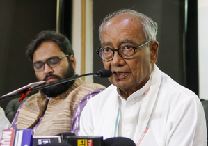 Digvijaya Singh seeks immediate release of Umar Khalid, accuses BJP-RSS of conspiracy against Muslims