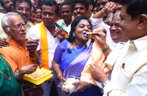 तमिलनाडु चुनाव 2026 भाजपा ने जारी की 27 उम्मीदवारों की सूची, तमिलिसाई सुंदरराजन को मायलापुर से टिकट