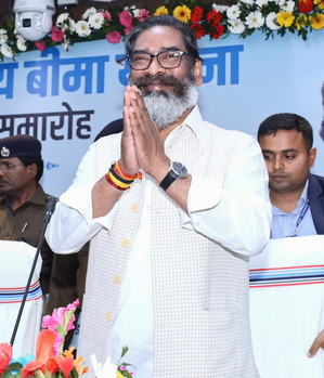 हम गुरुजी के सिपाही हैं, आप एक कदम बढ़ें, सरकार आपको 10 कदम आगे ले जाएगी: सीएम हेमंत सोरेन