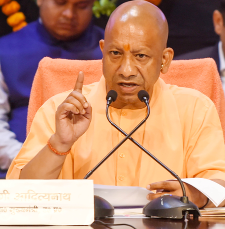 संवाद, संवेदनशीलता और सकारात्मकता से बनेंगे प्रभावी पुलिस अधिकारी सीएम योगी संवाद, संवेदनशीलता और सकारात्मकता से बनेंगे प्रभावी पुलिस अधिकारी सीएम योगी