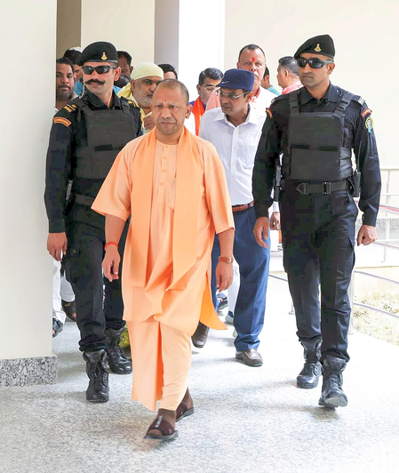 सीतापुर अग्निकांड का सीएम योगी ने लिया संज्ञान, प्रदान की त्वरित राहत सीतापुर अग्निकांड का सीएम योगी ने लिया संज्ञान, प्रदान की त्वरित राहत