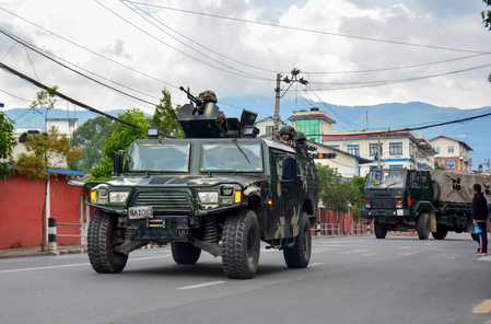 नेपाल में फिर सड़कों पर उतरा जेनरेशन जेड, हिंसा भड़कने के बाद इलाके में कर्फ्यू लागू