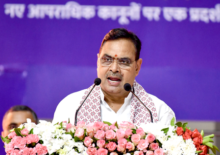 जयपुर सड़क हादसा  मुख्यमंत्री ने जताया दुख, घायलों के उचित इलाज का निर्देश जयपुर सड़क हादसा  मुख्यमंत्री ने जताया दुख, घायलों के उचित इलाज का निर्देश