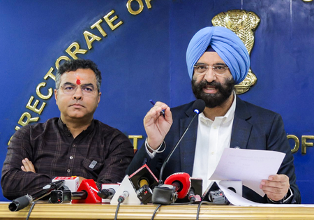 दिल्ली में लगेंगे 6 नए हाई-टेक एयर क्वॉलिटी मॉनिटरिंग स्टेशन मनजिंदर सिंह सिरसा दिल्ली में लगेंगे 6 नए हाई-टेक एयर क्वॉलिटी मॉनिटरिंग स्टेशन मनजिंदर सिंह सिरसा