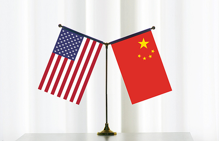 तोंग चुन ने अमेरिकी रक्षा सचिव से मुलाकात की तोंग चुन ने अमेरिकी रक्षा सचिव से मुलाकात की