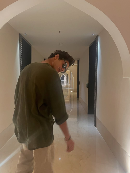 ईशान खट्टर  बाल कलाकार से द परफेक्ट कपल तक, जानें फिल्मी सफर ईशान खट्टर  बाल कलाकार से द परफेक्ट कपल तक, जानें फिल्मी सफर