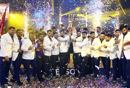 प्रो कबड्डी लीग दबंग दिल्ली बनी चैंपियन, फाइनल में पुणेरी पल्टन को 31-28 से हराया प्रो कबड्डी लीग दबंग दिल्ली बनी चैंपियन, फाइनल में पुणेरी पल्टन को 31-28 से हराया