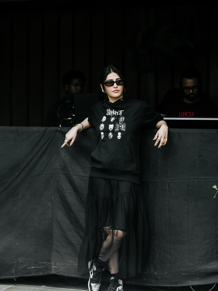 Shruti Haasan turns her life into a story book this Halloween