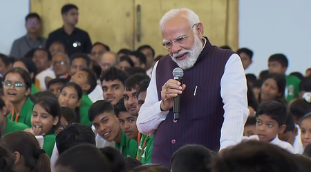 छत्तीसगढ़ प्रधानमंत्री मोदी ने की बच्चों के साथ दिल की बात, दिखा अलग स्नेह छत्तीसगढ़ प्रधानमंत्री मोदी ने की बच्चों के साथ दिल की बात, दिखा अलग स्नेह