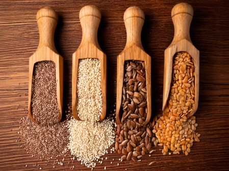 दिल से लेकर दिमाग तक सेहत का खजाना हैं मगज के बीज, जानें अनगिनत फायदे