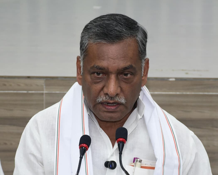 अगर नौकरियां दी जातीं तो बिहार से युवा पलायन नहीं करते अखिलेश प्रसाद सिंह