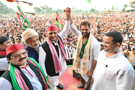 सरकार ने बिहार को केवल गरीबी, बेरोजगारी और पलायन का दिया दर्द  अखिलेश यादव