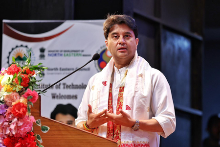 असम राज्य विकसित पूर्वोत्तर के इनोवेशन और कनेक्टिविटी हब के रूप में उभर रहा  ज्योतिरादित्य सिंधिया