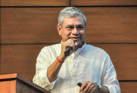 इलेक्ट्रॉनिक्स और सेमीकंडक्टर पर सरकार का ध्यान, पीएम मोदी के नेतृत्व में जारी अभियान केंद्रीय मंत्री अश्विनी वैष्णव