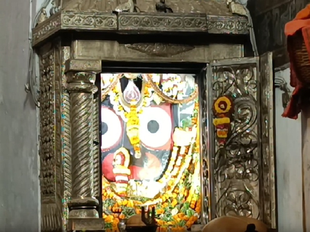 कार्तिक पंचुका के तीसरे दिन जगन्नाथ मंदिर में पहुंची श्रद्धालुओं की भीड़, लगाए जयकारे कार्तिक पंचुका के तीसरे दिन जगन्नाथ मंदिर में पहुंची श्रद्धालुओं की भीड़, लगाए जयकारे