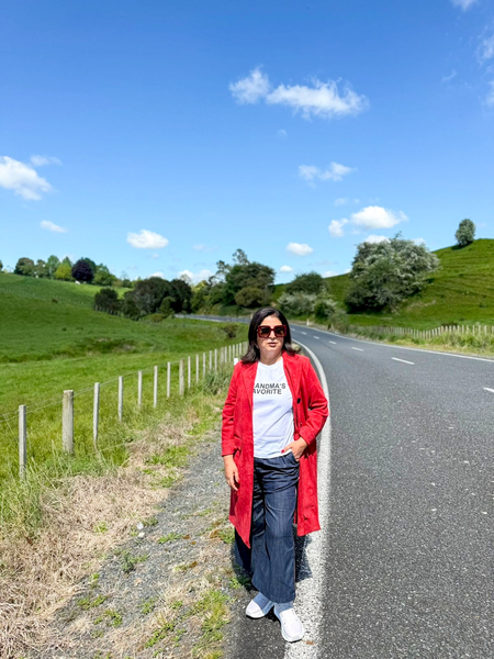 Farah Khan relives movie magic at Hobbiton during her New Zealand vacation