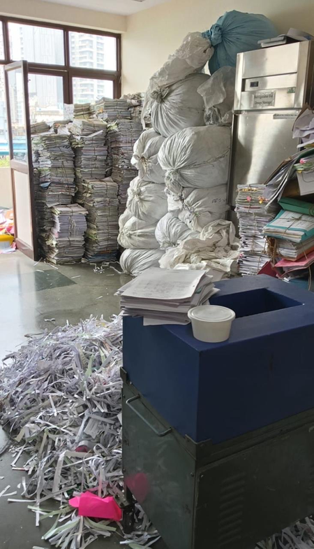 सरकार ने कचरे के निपटान से चार साल में 4,085 करोड़ रुपए की कमाई की सरकार ने कचरे के निपटान से चार साल में 4,085 करोड़ रुपए की कमाई की