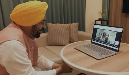 आप सभी ने देश का मान बढ़ाया, मुख्यमंत्री भगवंत मान ने हरमनप्रीत, अमनजोत और हरलीन से वीडियो कॉल पर की बात