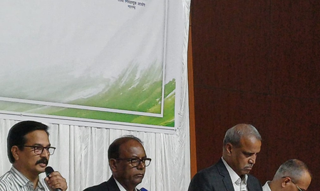 महाराष्ट्र चुनाव आयोग का ऐलान, नगर निकायों के लिए 2 दिसंबर को वोटिंग और 3 दिसंबर को आएंगे नतीजे महाराष्ट्र चुनाव आयोग का ऐलान, नगर निकायों के लिए 2 दिसंबर को वोटिंग और 3 दिसंबर को आएंगे नतीजे