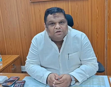 प्रियंक कानूनगो का अबू आजमी पर तंज, गांधी का सरनेम कहां से मिला, सबको पता प्रियंक कानूनगो का अबू आजमी पर तंज, गांधी का सरनेम कहां से मिला, सबको पता