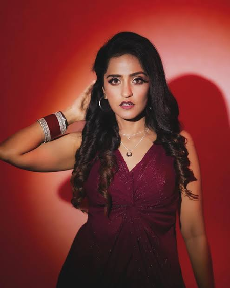 Asees Kaur calls ‘Ishq E Desi’ the soundtrack of pure, unfiltered love