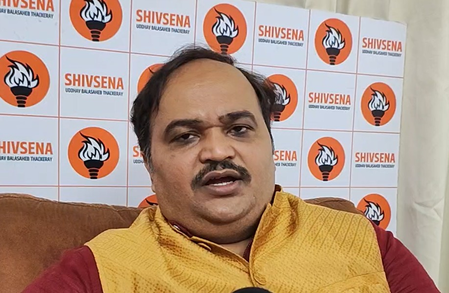 चुनाव आयोग की विश्वसनीयता पर सवाल उठ रहे आनंद दुबे