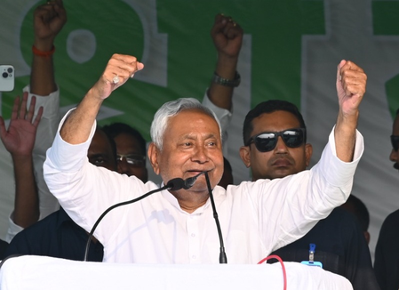 बिहार विधानसभा चुनाव 2025 सीएम नीतीश कुमार ने कहा- ‘पहले मतदान, फिर जलपान’ बिहार विधानसभा चुनाव 2025 सीएम नीतीश कुमार ने कहा- ‘पहले मतदान, फिर जलपान’