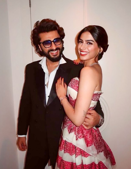 Arjun Kapoor calls sister Khushi Kapoor ‘dad's favourite child’ Arjun Kapoor calls sister Khushi Kapoor ‘dad's favourite child’