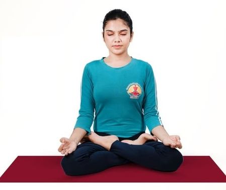 तनाव या अनिद्रा को दूर करता है ये प्राणायाम, छात्रों के लिए भी विशेष लाभदायी तनाव या अनिद्रा को दूर करता है ये प्राणायाम, छात्रों के लिए भी विशेष लाभदायी