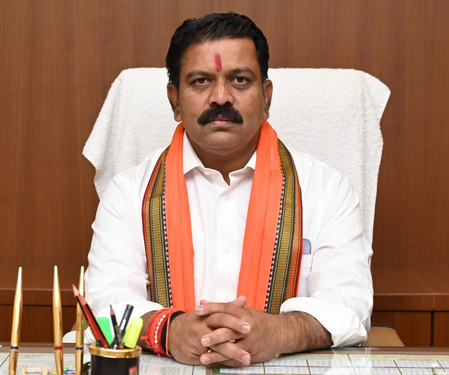 झूठे वादों के आधार पर बिहार की सत्ता कब्जाना चाहते हैं तेजस्वी यादव डिप्टी सीएम विजय शर्मा झूठे वादों के आधार पर बिहार की सत्ता कब्जाना चाहते हैं तेजस्वी यादव डिप्टी सीएम विजय शर्मा