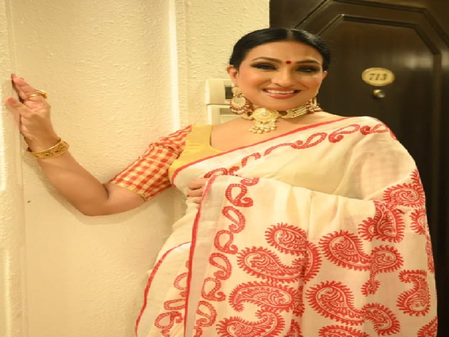 रितुपर्णा सेनगुप्ता बर्थडे बंगाली और हिंदी फिल्मों में अभिनय से छोड़ी छाप, एक रेप सीन से काफी समय तक रही थीं परेशान रितुपर्णा सेनगुप्ता बर्थडे बंगाली और हिंदी फिल्मों में अभिनय से छोड़ी छाप, एक रेप सीन से काफी समय तक रही थीं परेशान