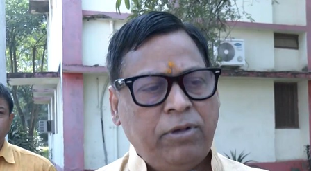 कमेंटबाजी छोड़ राहुल गांधी विकास पर बात करें सुभाष यादव कमेंटबाजी छोड़ राहुल गांधी विकास पर बात करें सुभाष यादव