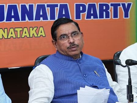 'Act responsibly, hold talks with sugarcane farmers': Pralhad Joshi tells K'taka govt