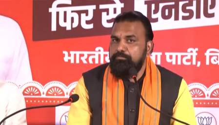 बिहार चुनाव के पहले चरण में 121 में से 100 सीट जीत रहा एनडीए सम्राट चौधरी बिहार चुनाव के पहले चरण में 121 में से 100 सीट जीत रहा एनडीए सम्राट चौधरी