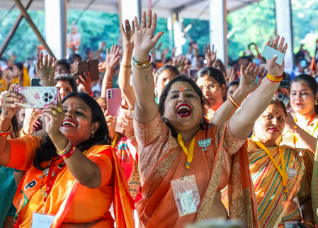 बिहार में सिर चढ़कर बोला पीएम मोदी का जादू, जहां-जहां की रैलियां, वहां एनडीए की बल्ले-बल्ले