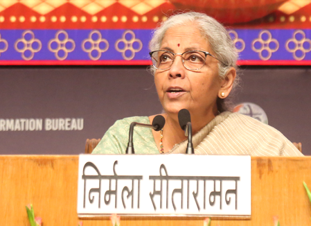 वंदे मातरम भारत को भावना और संकल्प में एकजुट करता है केंद्रीय वित्त मंत्री निर्मला सीतारमण वंदे मातरम भारत को भावना और संकल्प में एकजुट करता है केंद्रीय वित्त मंत्री निर्मला सीतारमण