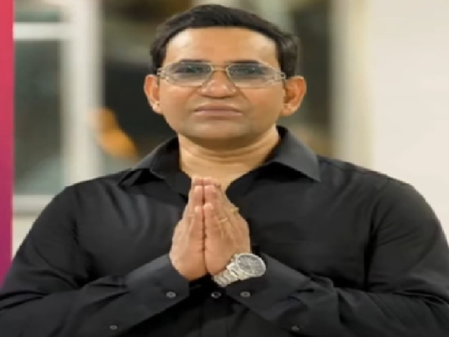 पार्टी का विरोध कीजिए पर आस्था का मजाक नहीं, निरहुआ ने खेसारी लाल को दिया जवाब पार्टी का विरोध कीजिए पर आस्था का मजाक नहीं, निरहुआ ने खेसारी लाल को दिया जवाब