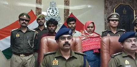 मेरठ पत्नी ने प्रेमी संग मिलकर पति को मारकर तालाब में फेंका, तीन आरोपी गिरफ्तार मेरठ पत्नी ने प्रेमी संग मिलकर पति को मारकर तालाब में फेंका, तीन आरोपी गिरफ्तार