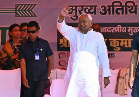 सीएम योगी, नीतीश समेत अन्य राज्यों के मुख्यमंत्रियों ने लालकृष्ण आडवाणी को दी जन्मदिन की शुभकामनाएं सीएम योगी, नीतीश समेत अन्य राज्यों के मुख्यमंत्रियों ने लालकृष्ण आडवाणी को दी जन्मदिन की शुभकामनाएं