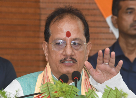 राजद सरकार में रंगदारी और नरसंहार उद्योग चलता था विजय सिन्हा राजद सरकार में रंगदारी और नरसंहार उद्योग चलता था विजय सिन्हा