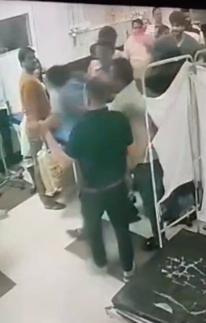 Doctors assaulted by patient's relatives at Mumbai's Cooper Hospital, case registered