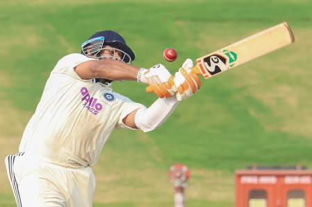 पहला टेस्ट  साउथ अफ्रीका ने टॉस जीतकर चुनी बल्लेबाजी, ऋषभ पंत की भारतीय टीम में वापसी