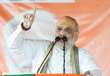 बालासाहेब ठाकरे की पुण्यतिथि पर केंद्रीय गृह मंत्री अमित शाह समेत कई नेताओं ने श्रद्धांजलि दी बालासाहेब ठाकरे की पुण्यतिथि पर केंद्रीय गृह मंत्री अमित शाह समेत कई नेताओं ने श्रद्धांजलि दी