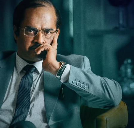 धुरंधर लुक में आर माधवन का पोस्टर आउट, रणवीर सिंह बोले- मैडी सुपरमैसी